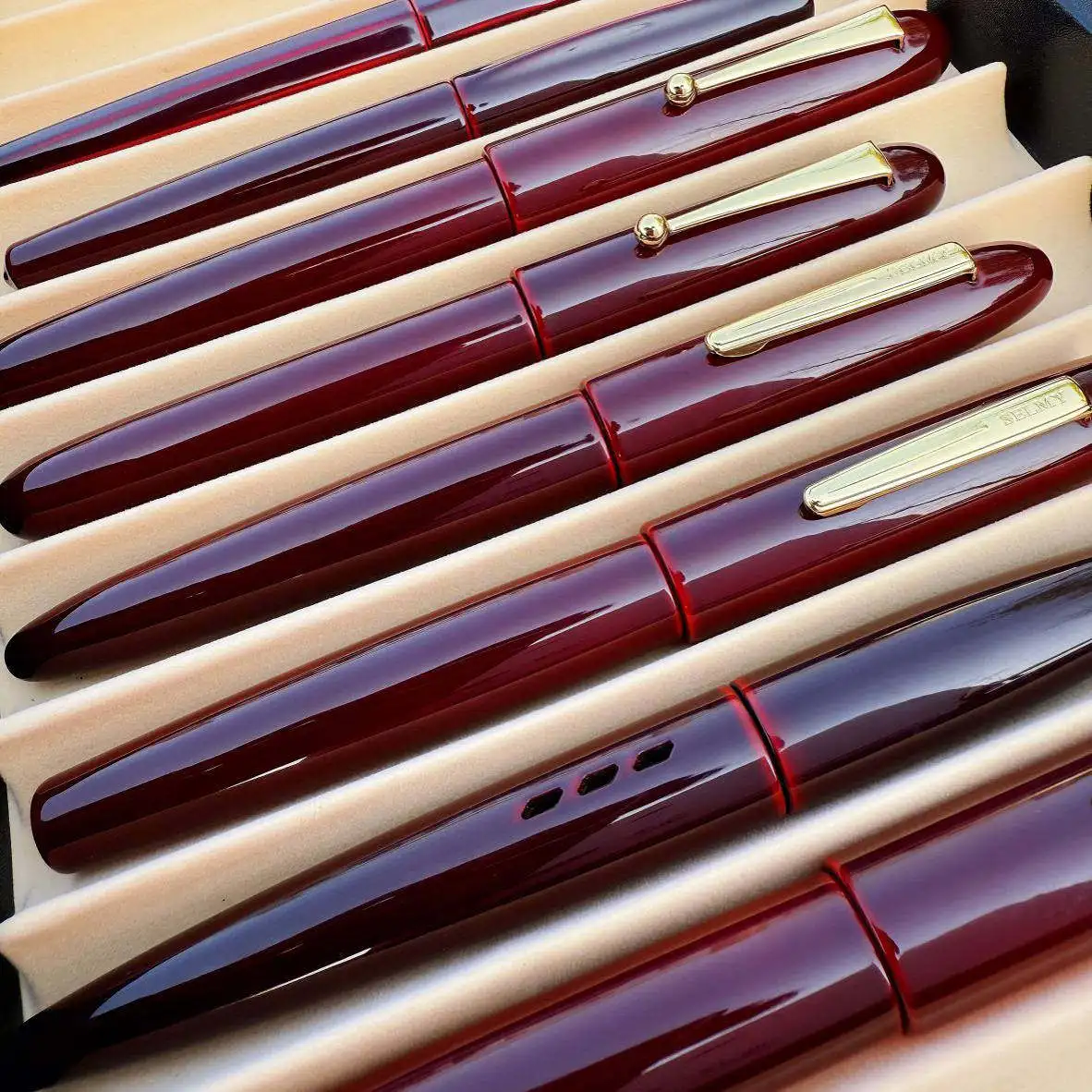 

New Handmade Urushi Lacquer Fountain Pen BOCK No.6 F/M Nib, Black Cumberland Hard Rubber Body, Classic Ebonite Ink Pen