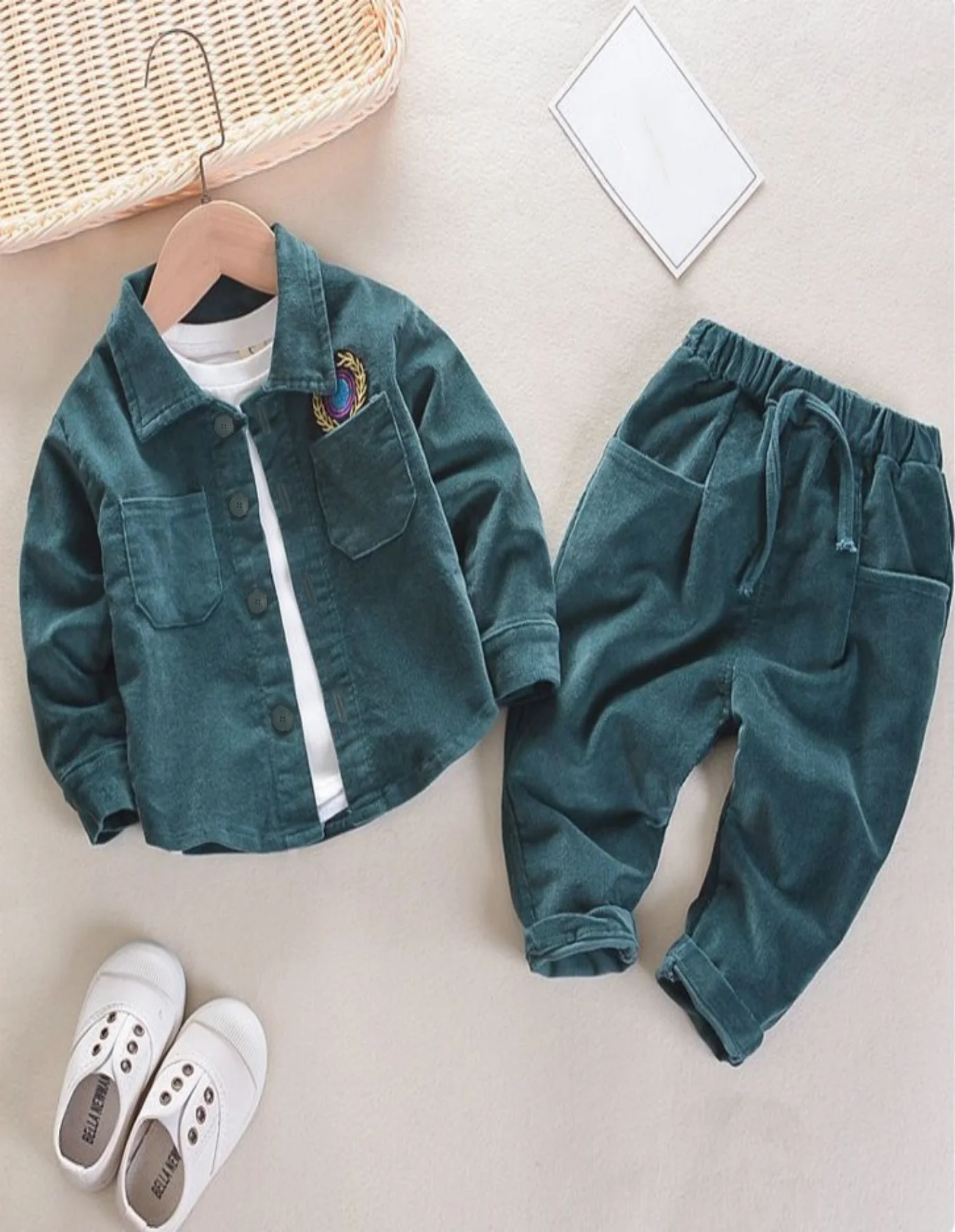 Baby boy clothes suit, spring badge three-dimensional printed corduroy coat+lace-up pants handsome boy suit