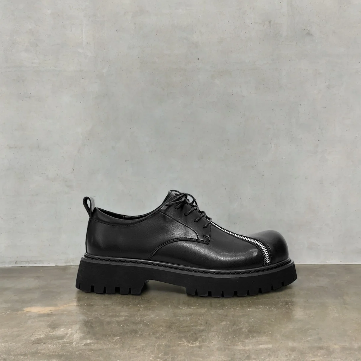 

Men's Casual PU Leather Shoes Women Zip Platform Low Top Lace-Up Luxury Designer All Black Sneakers Shoelaces Autumn Shoe