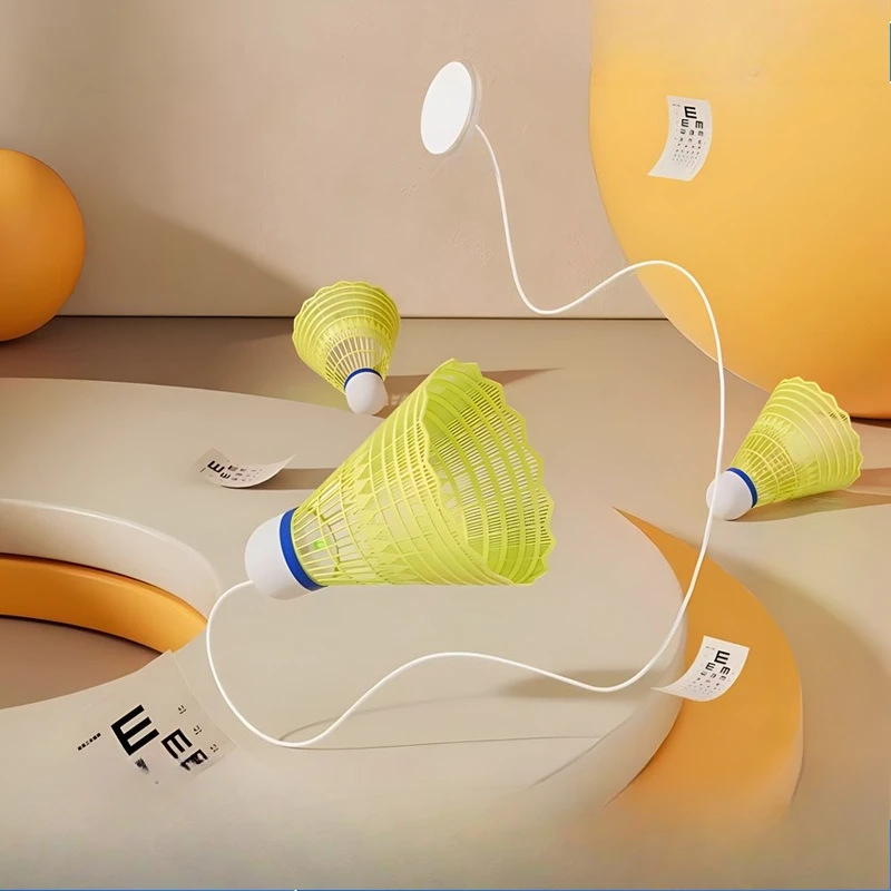 

Светящийся тренажер для бадминтона, тренировочный робот, волан, растягивающиеся мячи для самостоятельного обучения, занятий спортом на открытом воздухе в помещении, тренировочные мячи для бадминтона