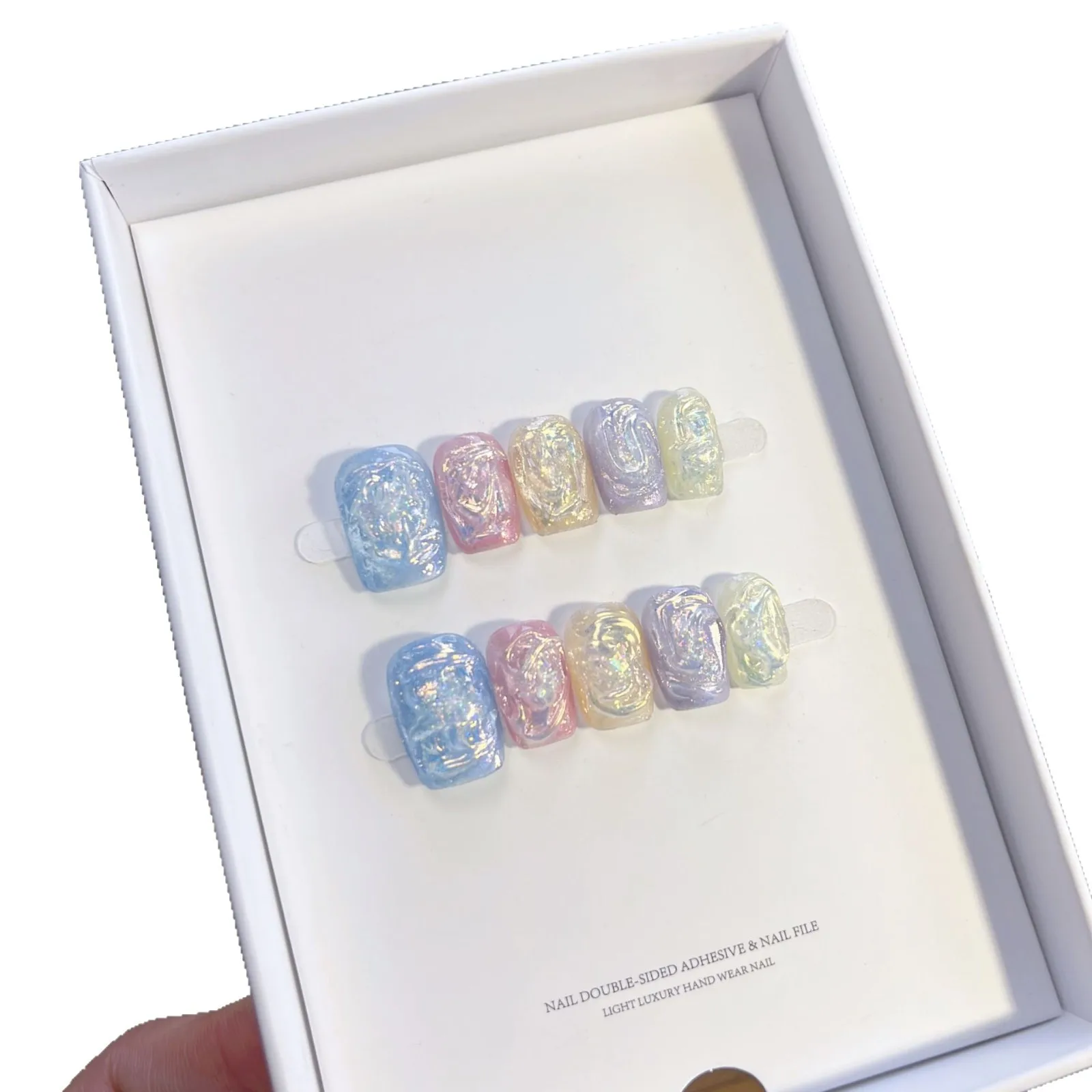 10 pz Onde Colorate Unghie Fatte A Mano Aurora Perle di Vetro Occhio di Gatto Presse sull'unghia Dopamina Breve Quadrato Unghie Finte per Le Donne e la Ragazza