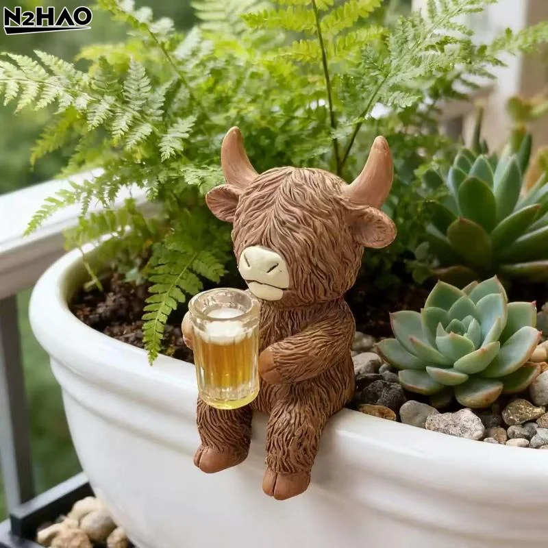 1Pcs Funny Drinking Cattle Resin Weather-resistant Pot Hugger Cow Figurines For Yard Porch Balcony Outdoors Home Farmhouse