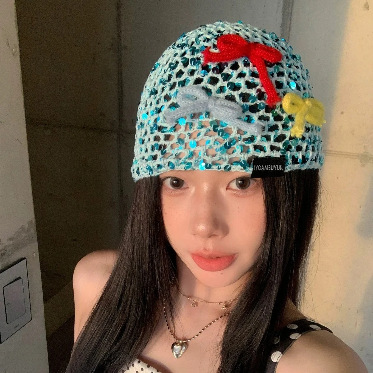 

INS Sequin Bow Knit Beanie for Women New Y2K Fashion Mesh Crochet Hat