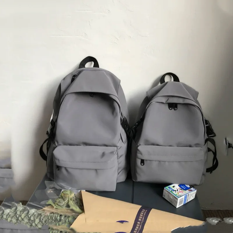 Solid color fashion nylon wear-resistant backpack waterproof breathable lightweight backpack