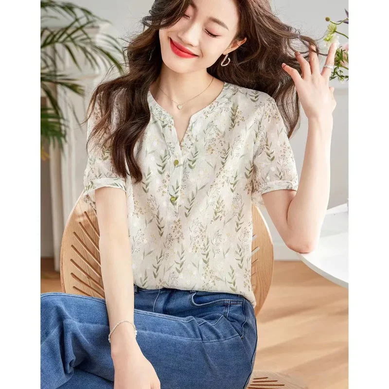 

Новая летняя шифоновая блузка с цветочным принтом и V-образным вырезом для женщин, тонкая, стройнящая, универсальная, в корейском стиле, подходит к любому наряду