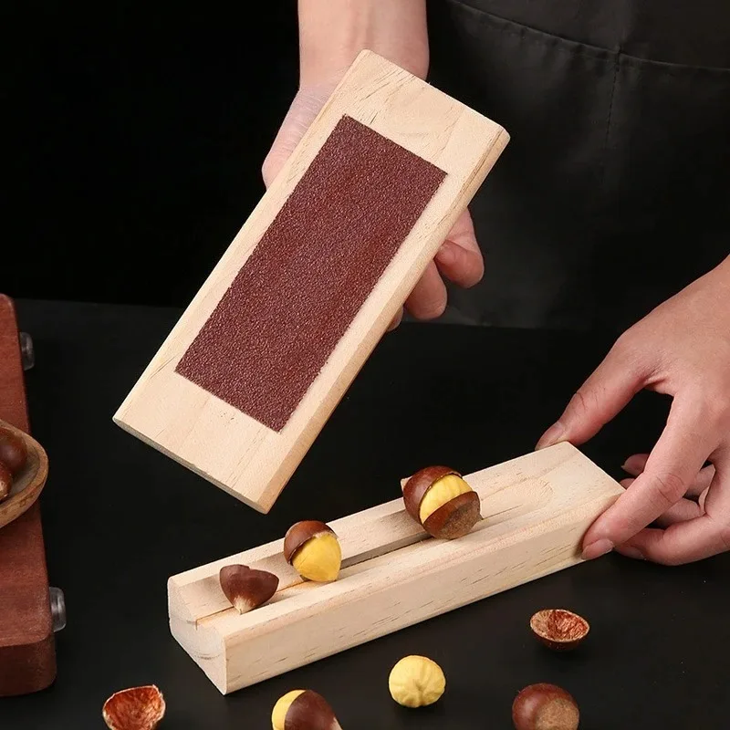 เครื่องมือเปิดเปลือกเกาลัดแบบเปิดที่บ้าน ที่เปิดเปลือกเกาลัดแบบกรวย ของใช้เกี่ยวกับเกาลัด ทำจากไม้เนื้อแข็ง สำหรับปอกเปลือกเกาลัดดิบ เครื่องปอกเมล็ดบัว