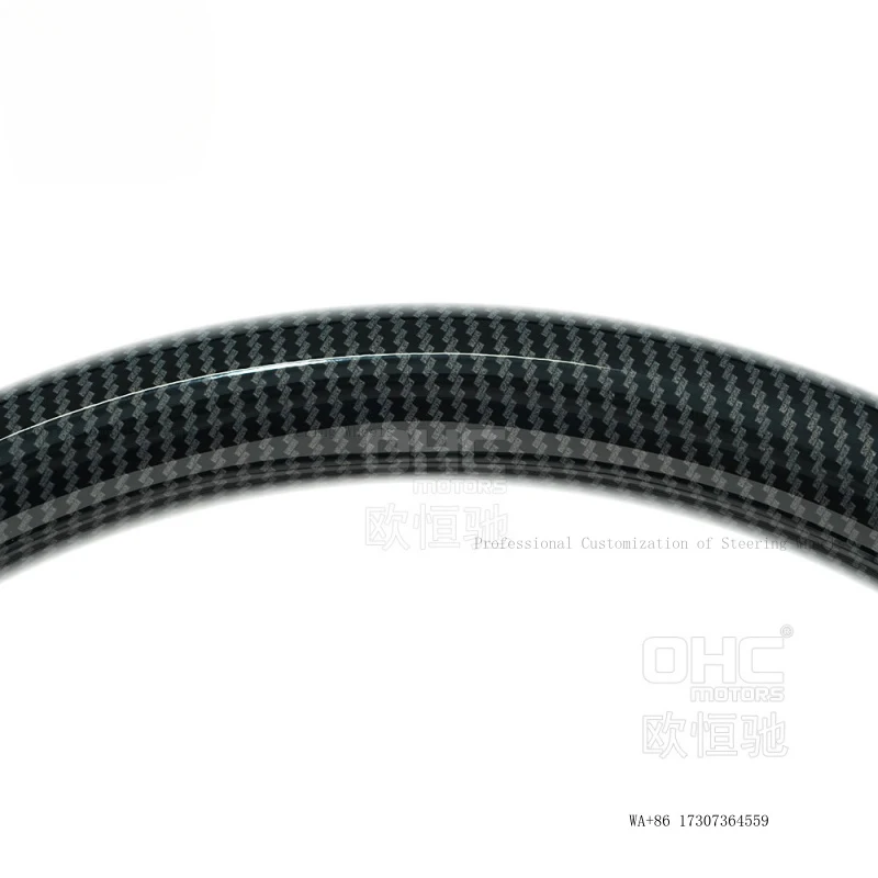 Suitable for 16-21 Toyota Land Cruiser LC200 modification and upgrade to a wood grain car steering wheel