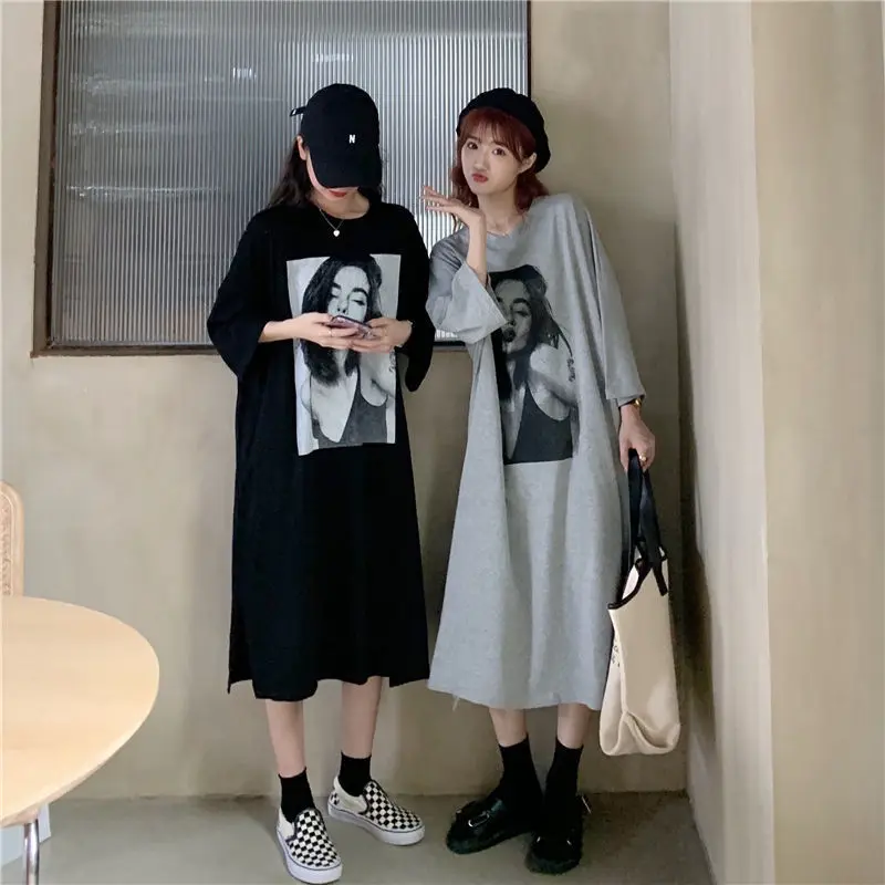 Grand t-shirt européen Svel pour femmes, au-dessus du genou, Long, coupe droite, taille basse, autre matériau 00%, printemps