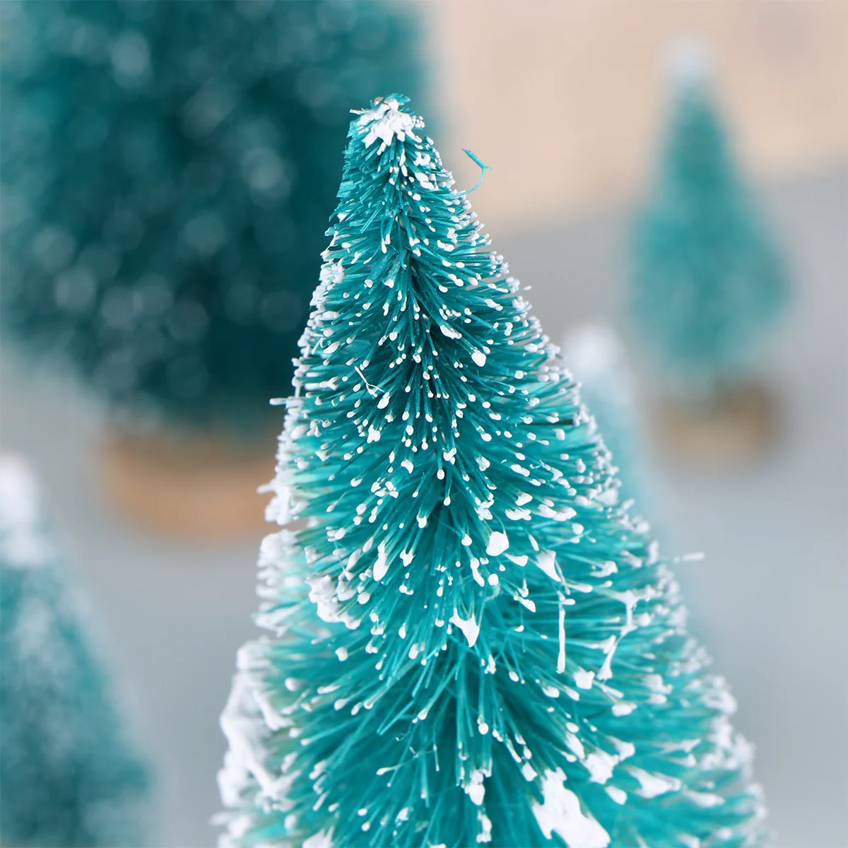 

48pc Mini Christmas Tree Ornaments Blue Green 3.5-16Cm Sisal Snow Tassel Bottle Brush Trees For Diy Diorama Village Decor