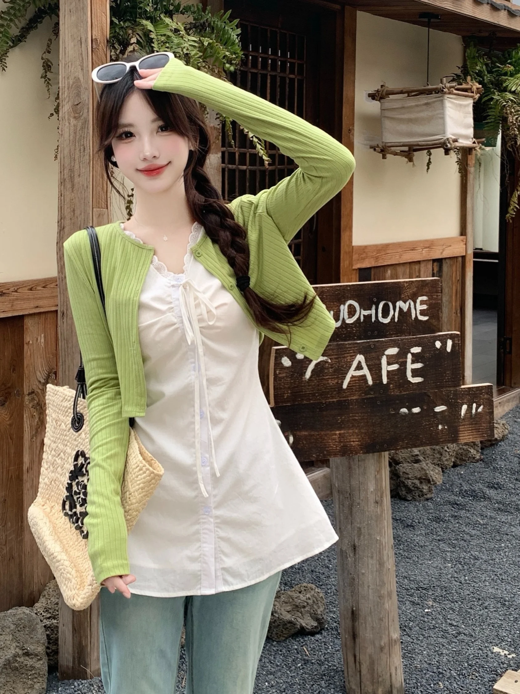 Conjunto de Dos Piezas para Mujer Talla Grande, Estilo Delicado, Top de Encaje Tejido y Cárdigan, Nueva Llegada de Verano, Color Verde