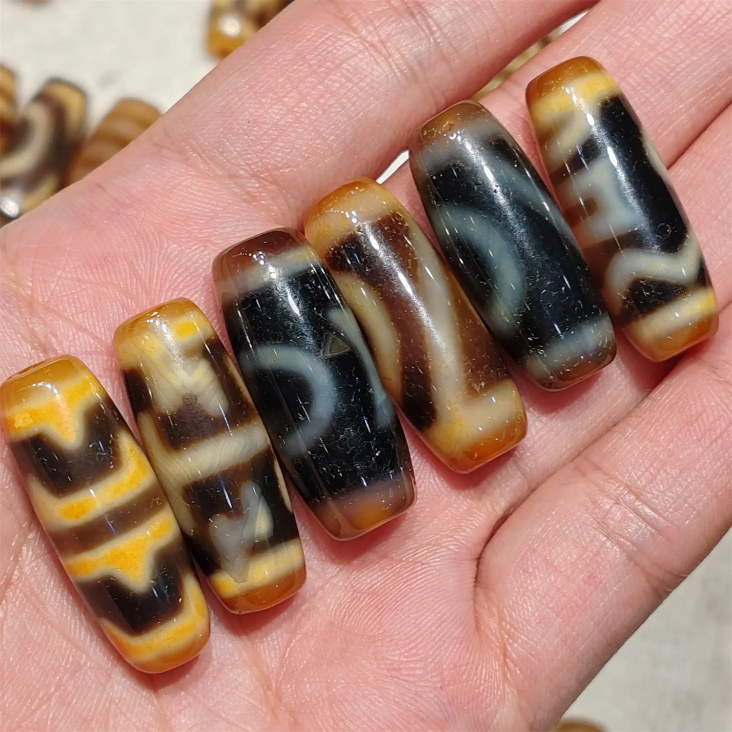 

100pcs/lot natural agate dzi loose beads wholesale Tooth yellow 30mm Weathering lines Multiple patterns diy Bracelet necklace