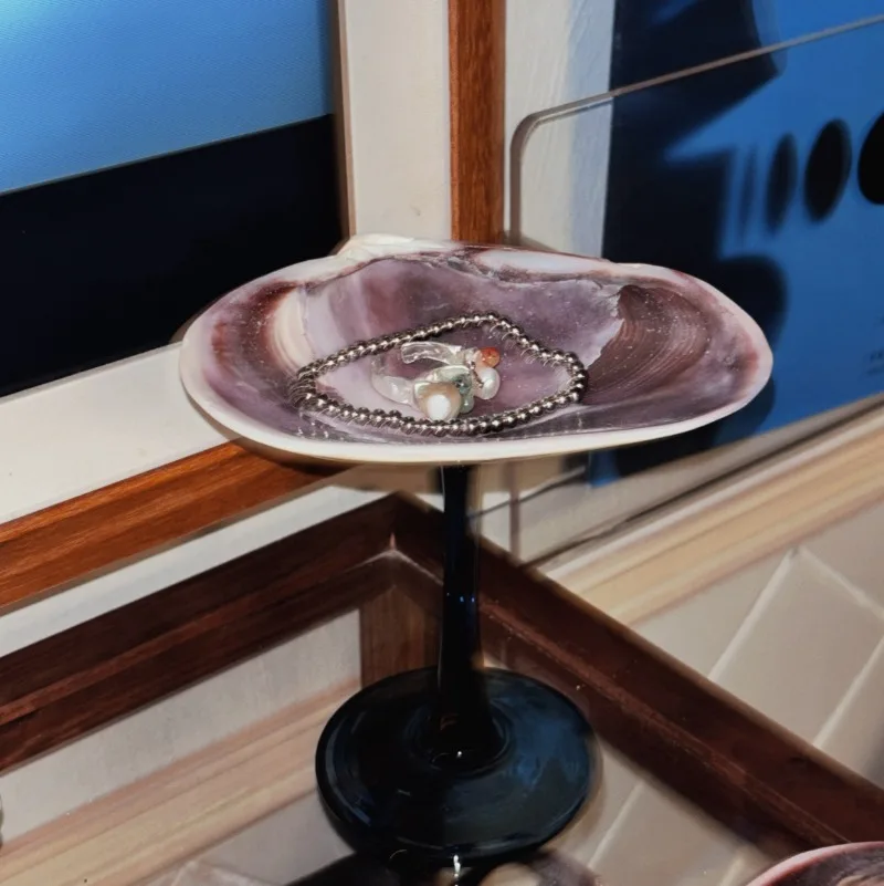 Natural Purple Clam Shell Jewelry Tray Creative Serving Dish for Desserts Unique Condiment Plate Bohemian Decor Gift for Women