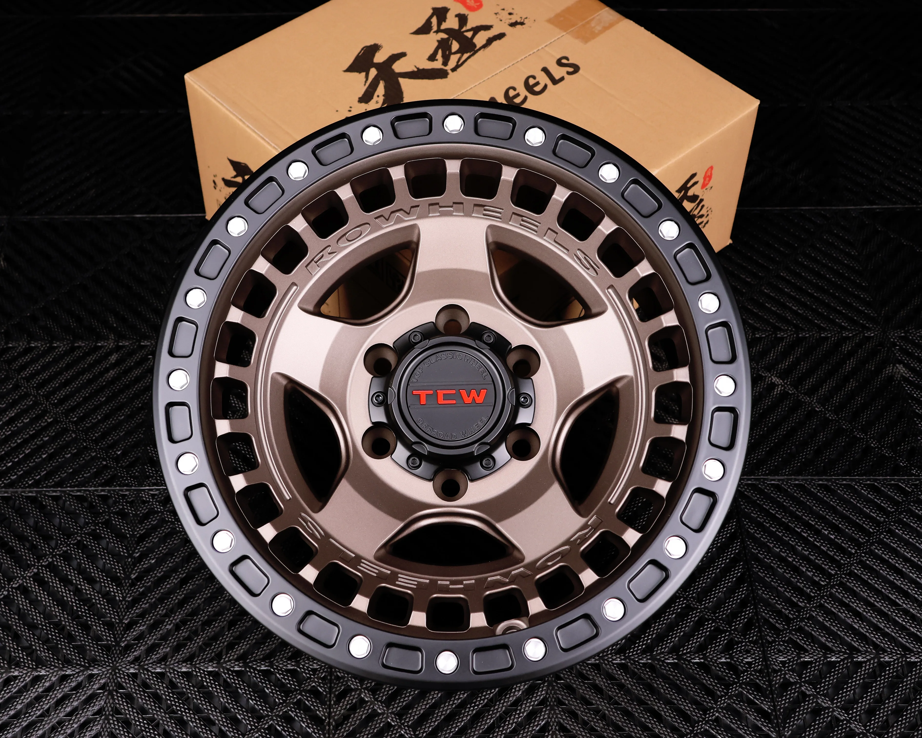 

Stock 17-18 Inch SUV Aluminum Alloy Rims New 40mm ET 98mm PCD Passenger Car Wheels Five Spoke Design For FORTUNER Hilux Tacoma