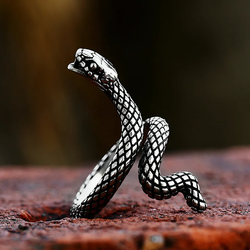 Punk Vintage Stainless Steel Snake Ring Gothic Silver Color Animal Rings Party Jewelry Adjustable for Men Women Fashion Gifts