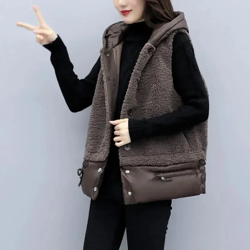 Gilet di lana di agnello imitazione a doppio strato abbigliamento autunno inverno da donna cappotto imbottito in peluche imbottito in cotone allentato marea E10