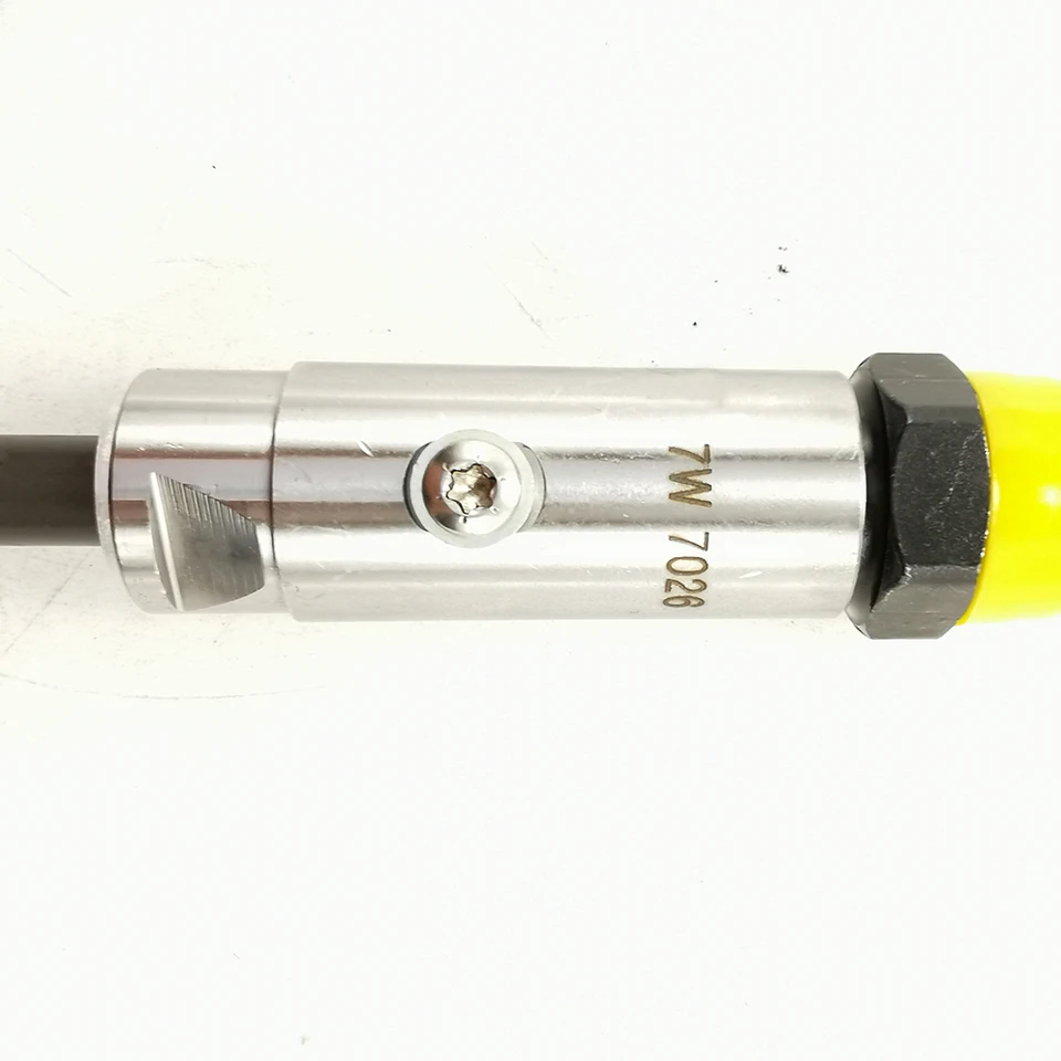 High quality New For 7W-7026 7W7026 Fuel injector is suitable for