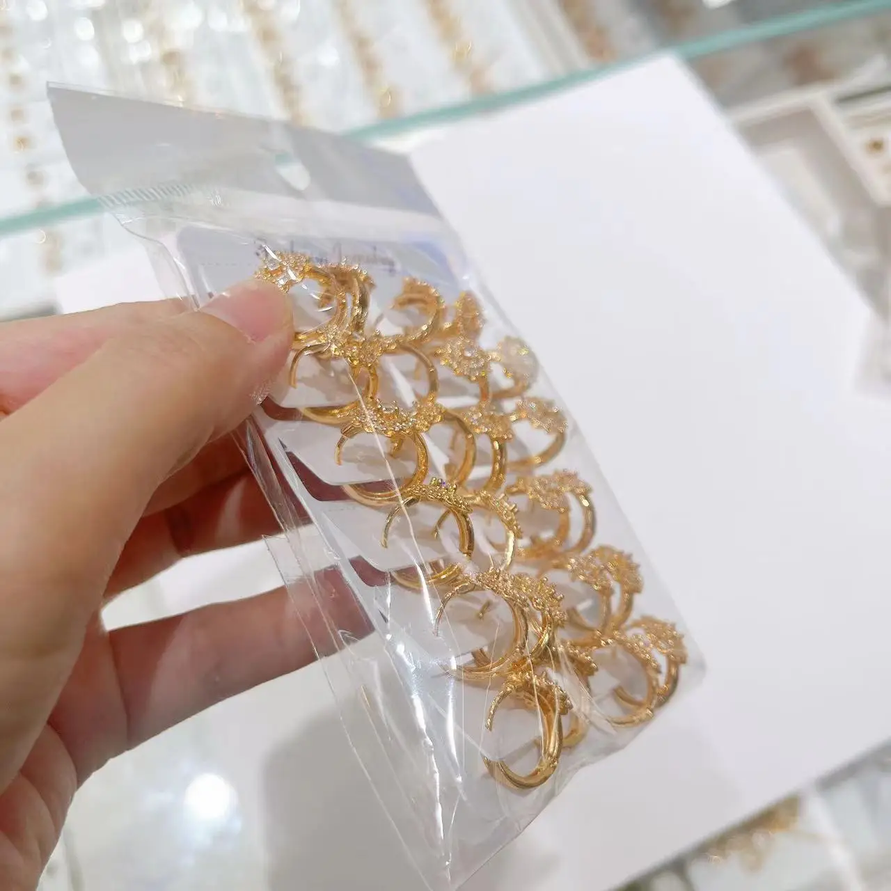 12 Pairs Multi-Layer Floral Micro-Set Zirconia round Hoop Earrings Fashion Jewelry Set Birthday Gift Accessories