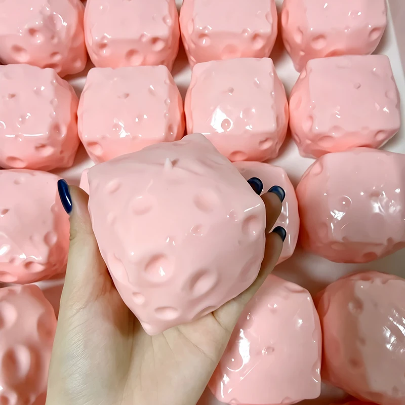 Knuspriger, weicher Käsewürfel-Stressball, selbstgemachtes weiches Käse-Quetschspielzeug, ASMR-Sensorik-Anti-Stress-Spielzeug, Geschenk für Erwachsene
