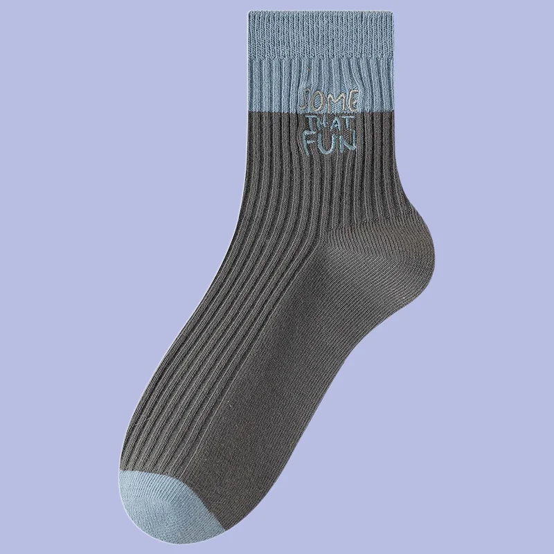 5/10 Paar neue Ins trend ige atmungsaktive lange Socken vertikale Streifen Farbe passend Frauen Herbst und Winter Mittel rohr Casual Socken