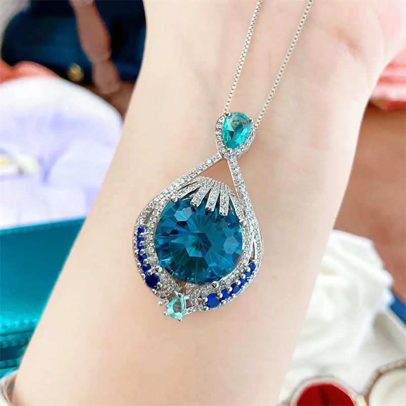 High-end Women's Necklace, Simple and Fashionable Color Pendant, Brilliant Firework Cut, Large Gram Blue Colored Gemstone