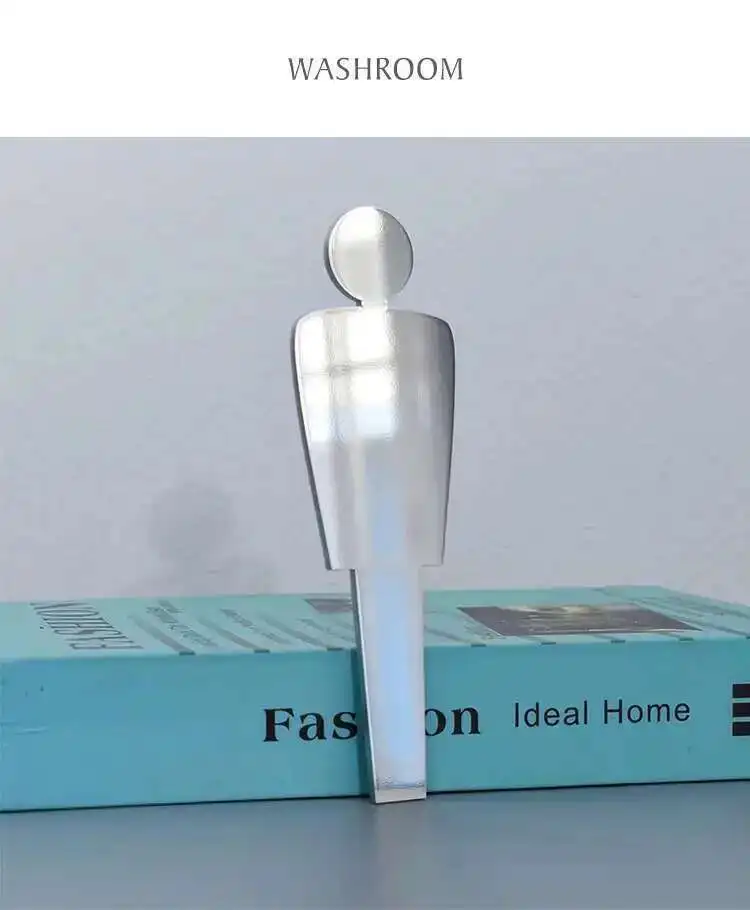 Beschilderungsaufkleber mit goldenen Pfeilen aus Metall – Detail 5