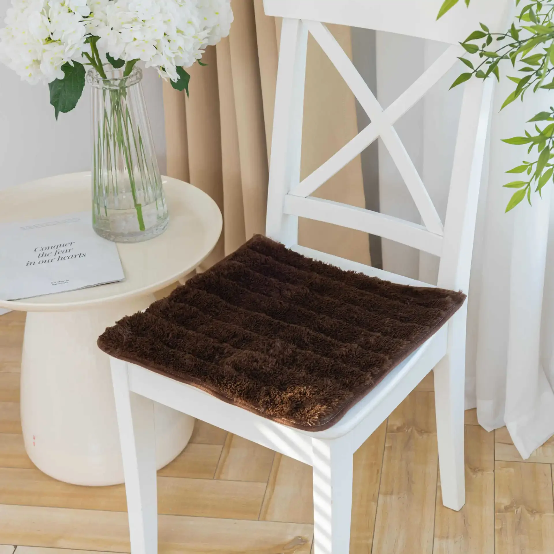 

Chair Seat Cushion with Tie Non Slip Chair Pad Square Flannel Fart Pad Soft Thin Pillow for Home Decor Garden Party Dining