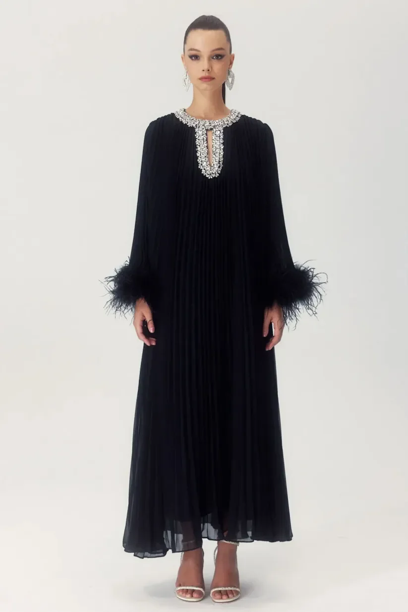 Black Diamante Feathered Pleated Maxi Chiffon Dress Elegant Holiday Party Loose Vintage Clothing Lady Runway Design Vestidos