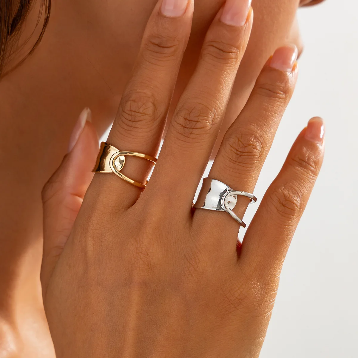High Quality Geometric Smooth Band Knuckle Ring Irregular Cross Open Joint Adjustable Metal Finger Jewelry