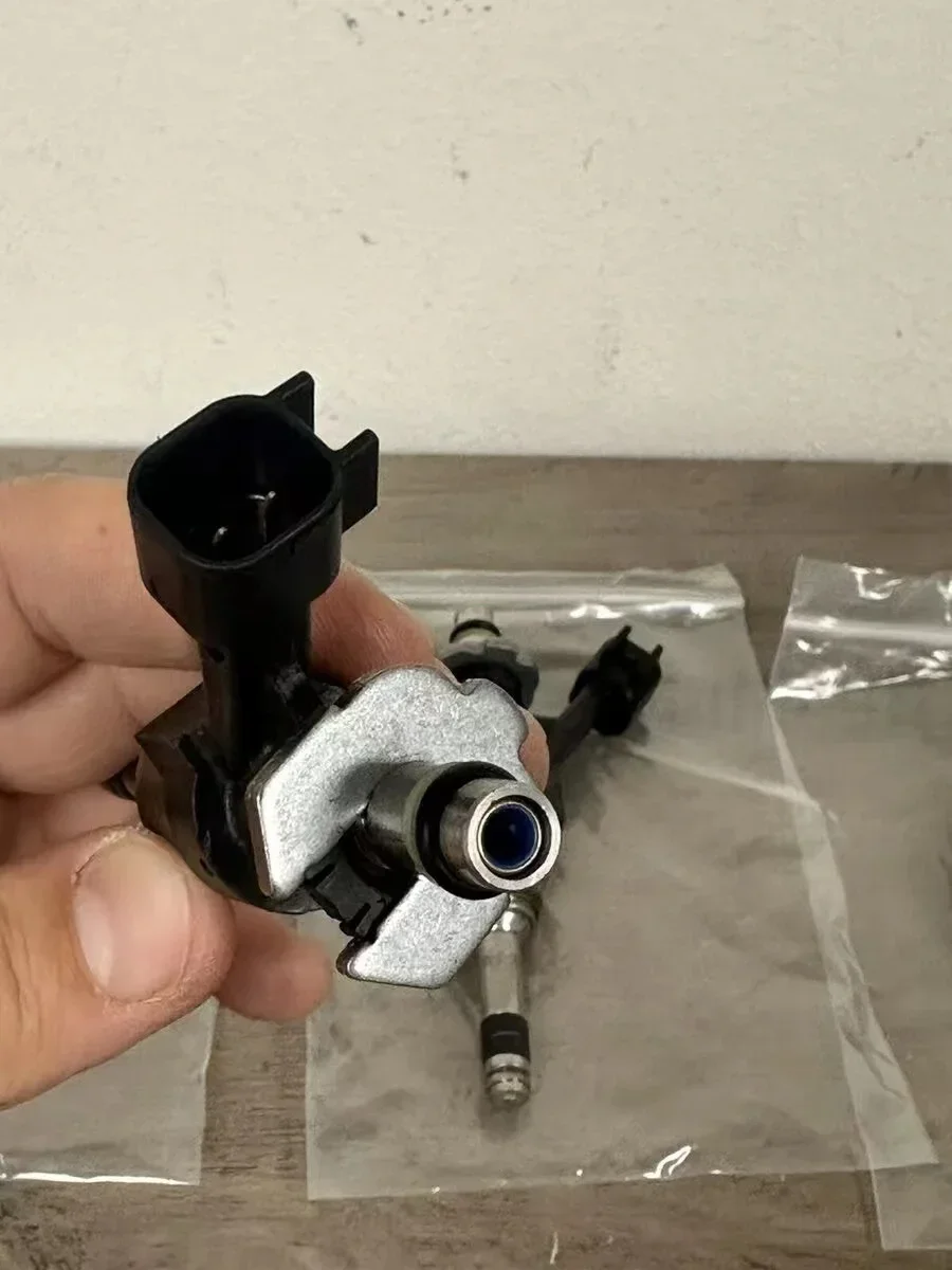 

12668390 Fuel Injector for General 14-18 Chevrolet GMC1500 5.3L 6.2L 6.6L FJ1217