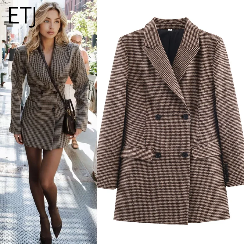

Женская весенняя коллекция ETJ представляет собой ретро и модный двубортный длинный повседневный пиджак в британском стиле в клетку.