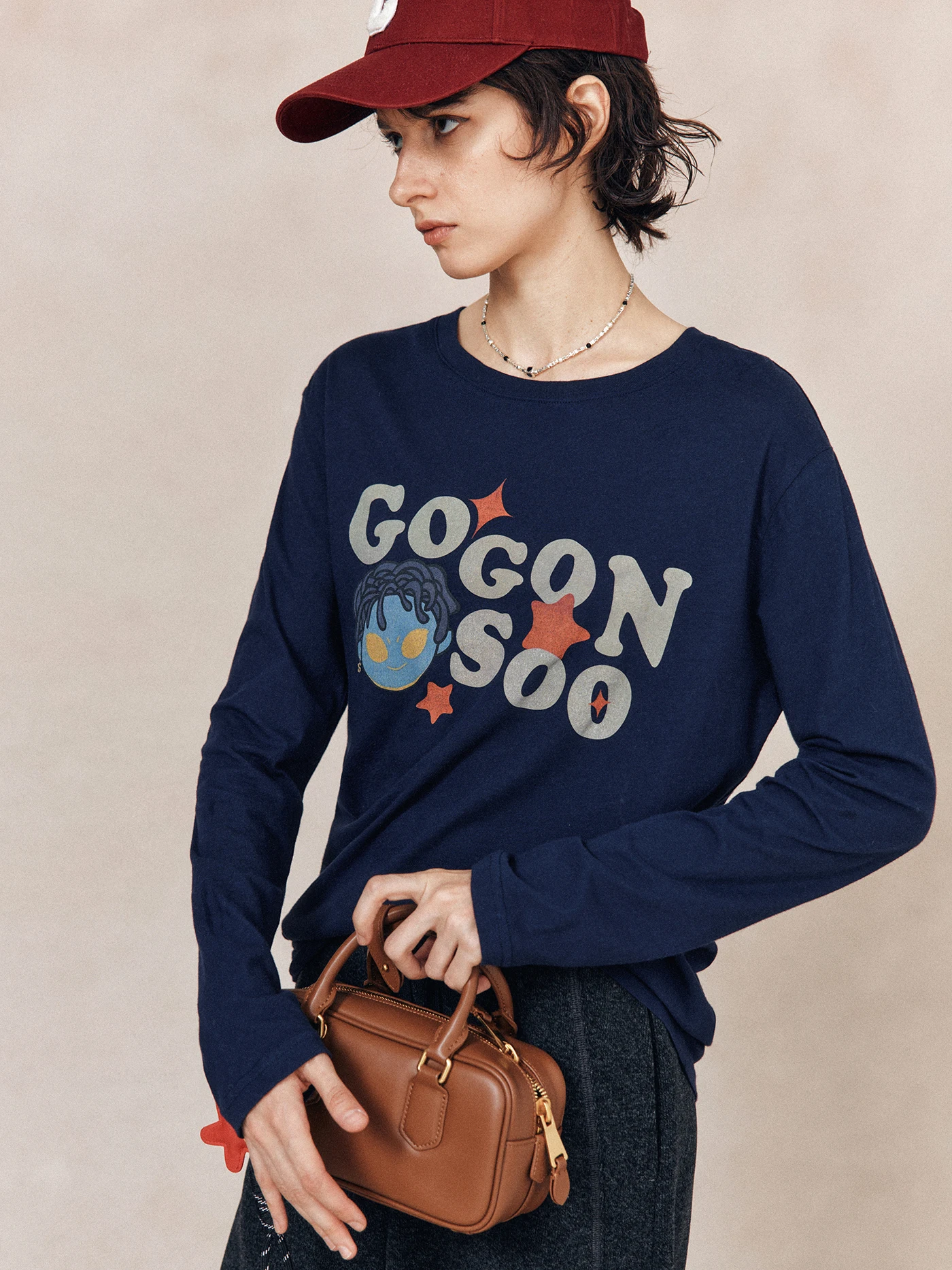 

Мягкая и гладкая 40-пластовая длинная бархатная хлопковая футболка Tead, экологическая женская футболка с красителем на водной основе и принтом Alien Long Sve