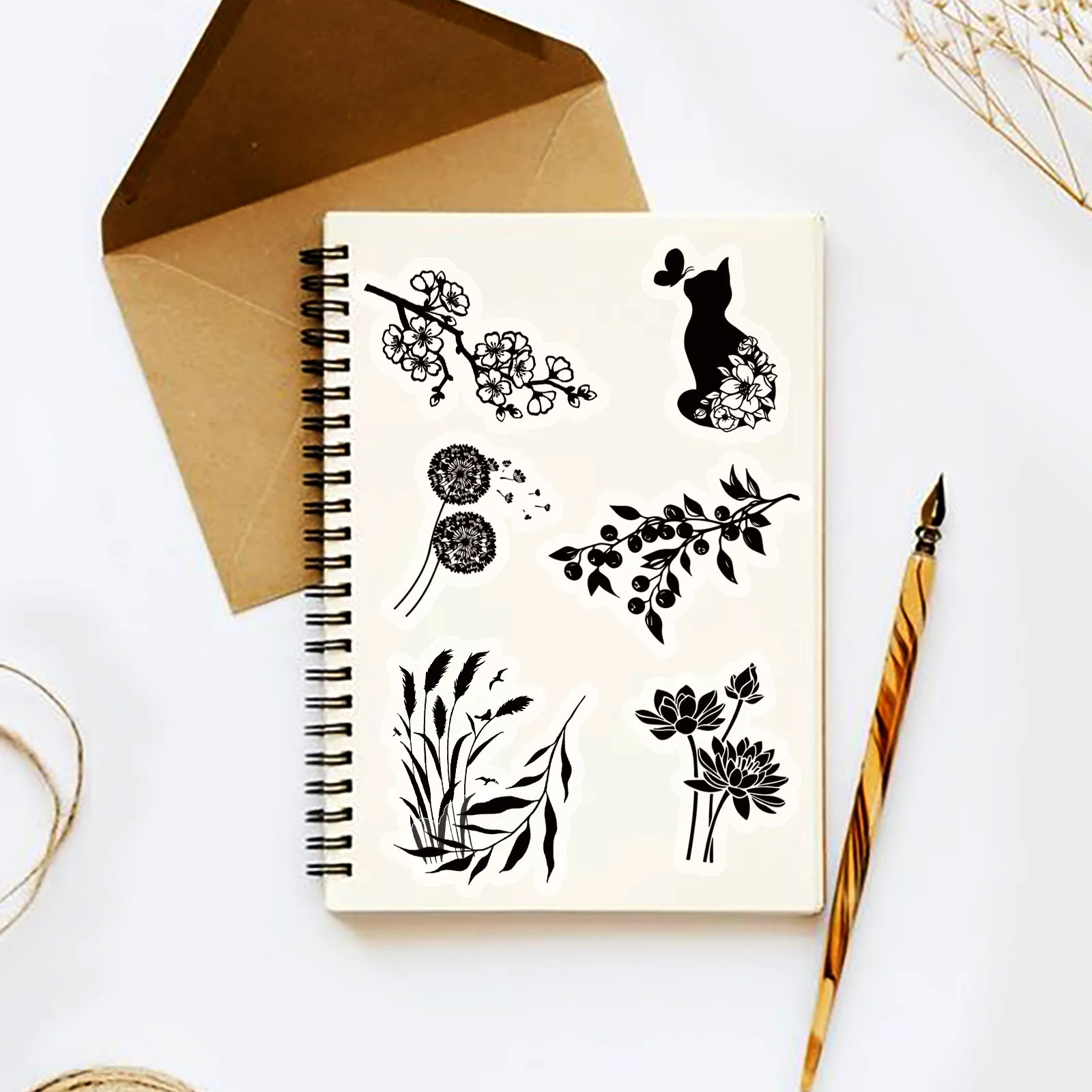 50 SZTUK Czarne Naklejki z Kwiatami, Kreskówkowe Naklejki z Roślinami, Przezroczyste Graffiti, Dekoracje DIY na Walizkę, Lodówkę, Laptopa, Gitarę, Samochód, Rower, Naklejki, Zabawki