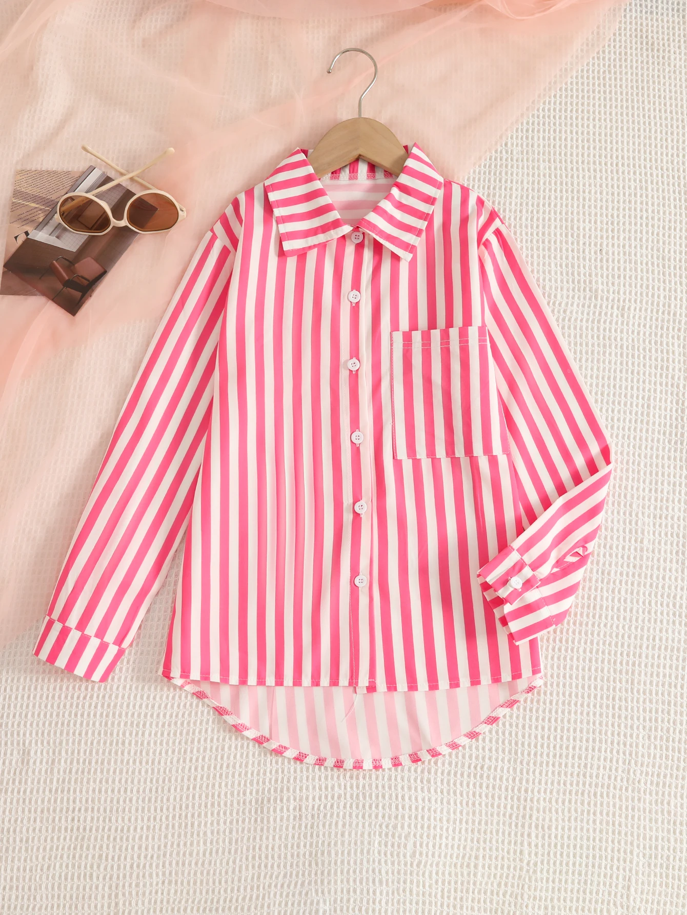 

Новое осеннее поступление, модная универсальная полосатая рубашка с длинными рукавами и воротником для девочек, розовые и белые вертикальные полоски, повседневная одежда