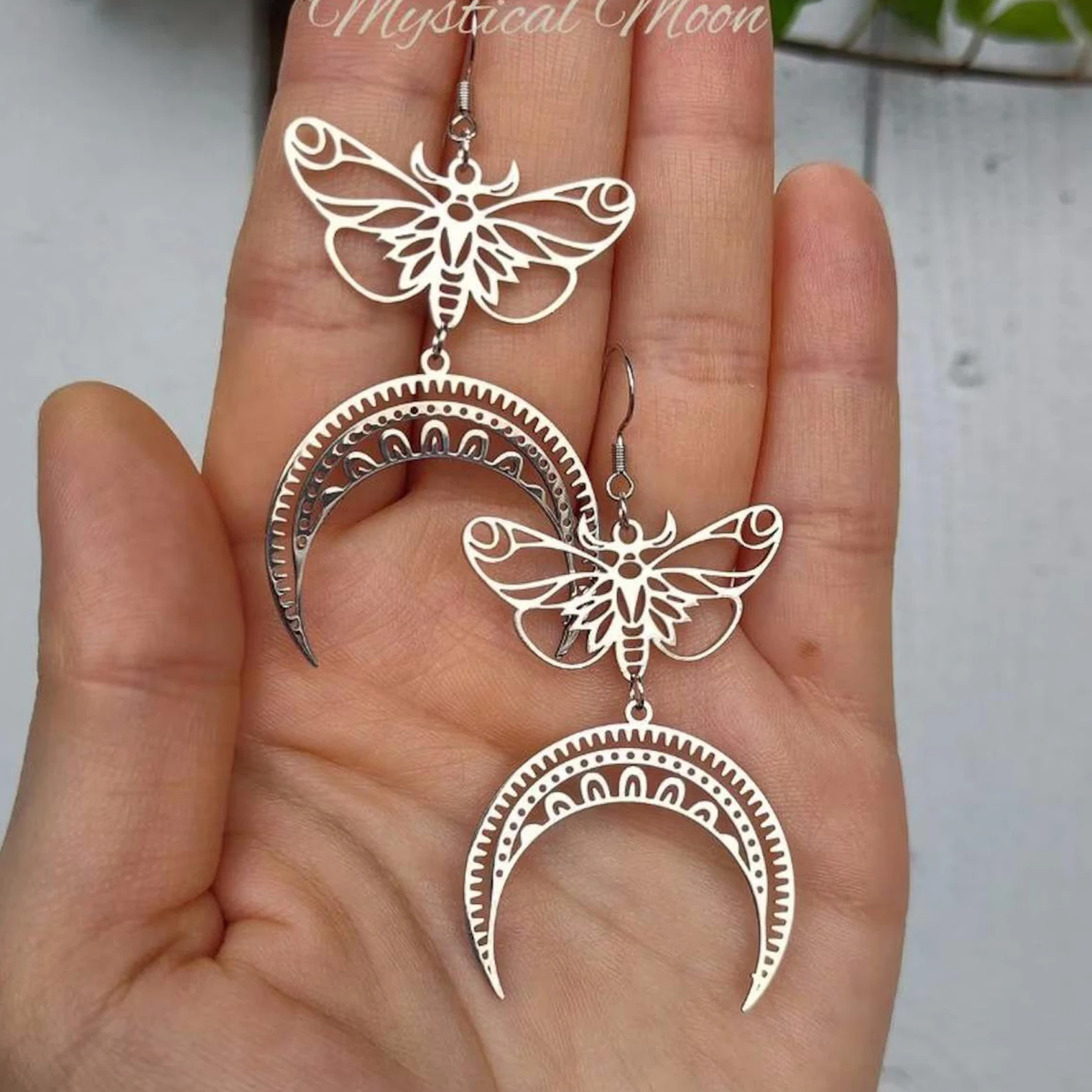 Bohemian Moon Witch Earrings Hollowed-out Carved Moon Moth Ear Hooks Mysterious Butterfly Pendant Jewelry Accessory Gift For Her