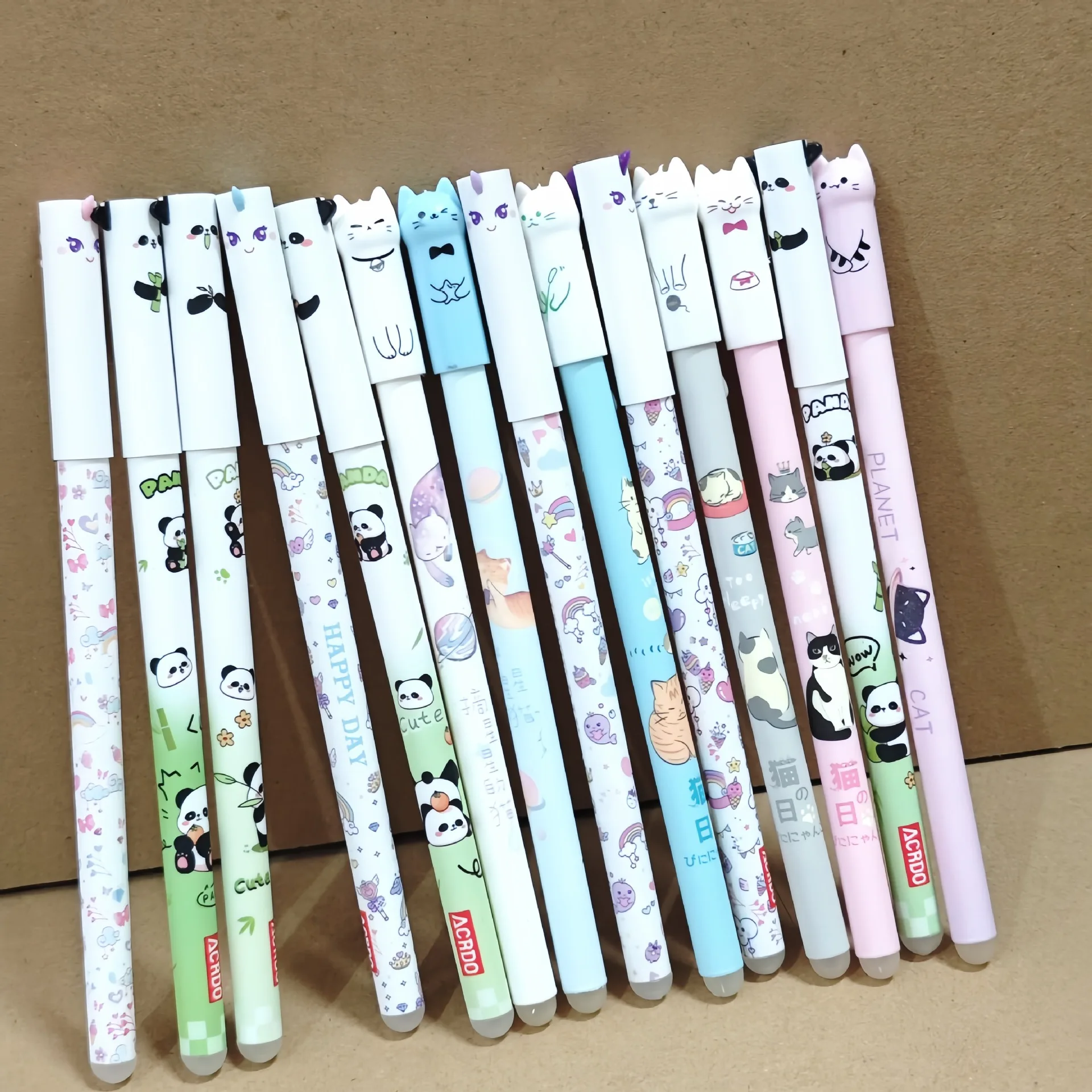 12-Pack Panda-Shaped Gel Pens, Cartoon Panda Erasable Gel Pens, Cute Design, Heat-Sensitive Erasable Pens, High-Temperature Disappearing Pens, Essential for Study and Office Use