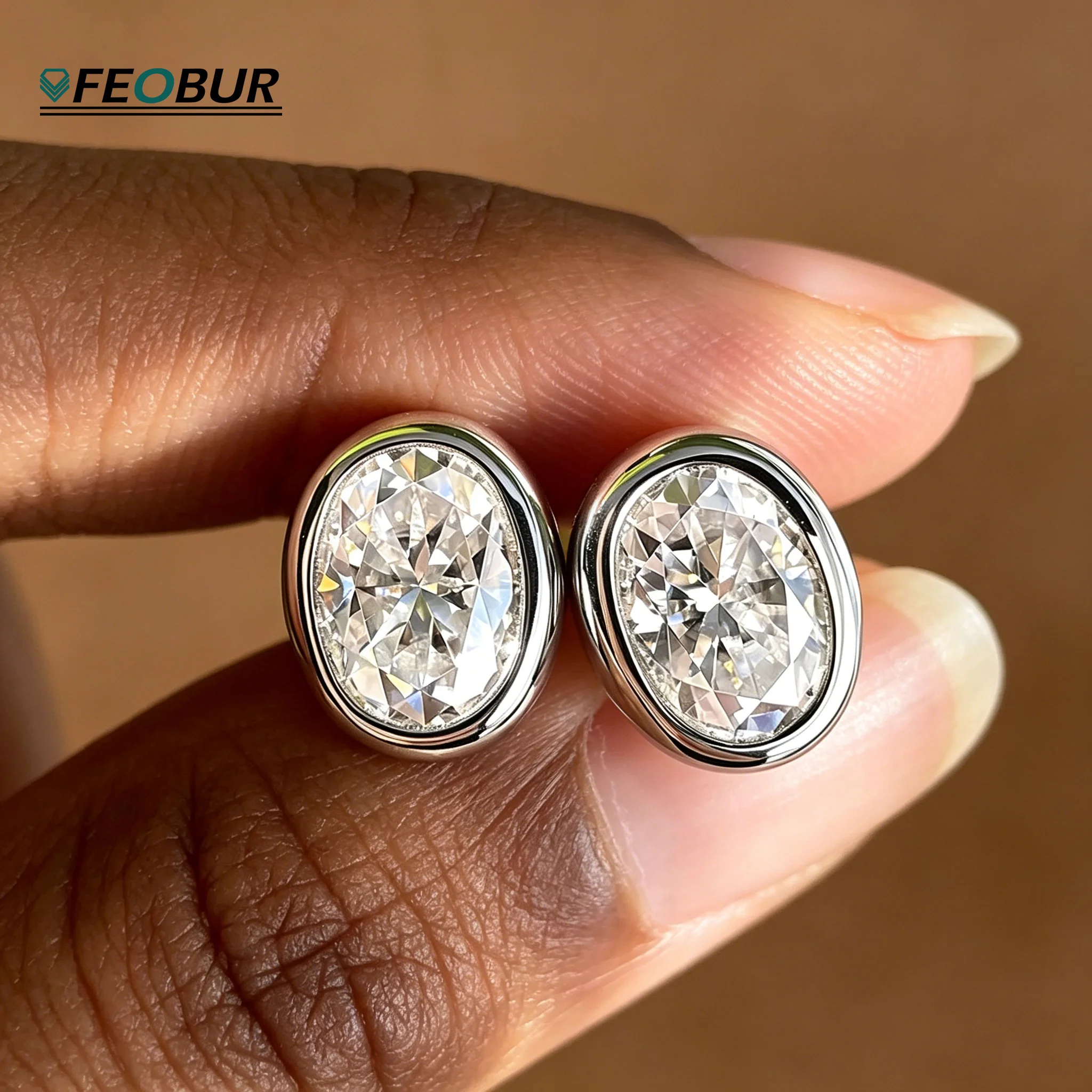 

0.5/1CT Bezel Set Oval Moissanite Stud Earrings Solid 925 Silver for Women 18k Gold Plated Lab Grown Diamond Ear Studs Jewelry