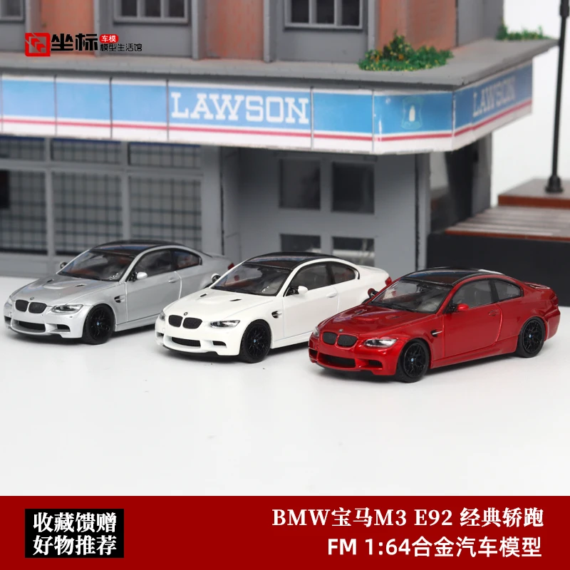 Nieuw Op Voorraad Fijn Model 1:64 Bmw M3 E92 Tentoonstelling Politieauto Levering Legering Miniatuur Diecast Bmw Ornamenten Aangepaste Speelgoed Kids Gift
