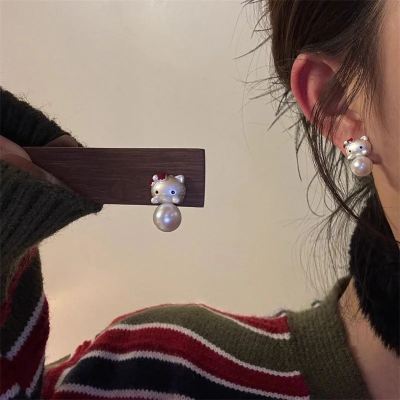 

Sweet Hello Kitty Anime Kawaii Sanrio Ins Fashion Stud Earrings Decoration Cute Kt Cat Pendant Lovely Gifts for Girls