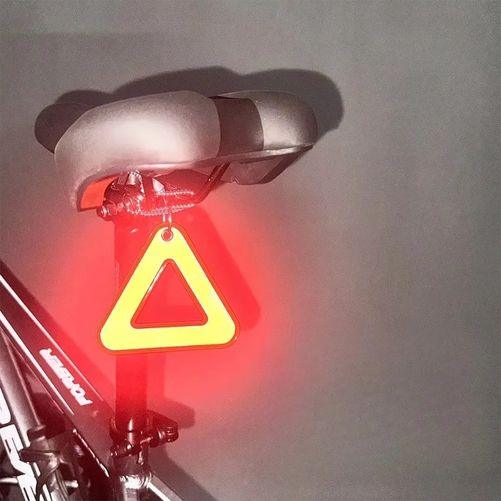 Reflective Reflective Keychain Triangle Shape Lightweight Backpack Pendant Colorful Easy to Attach Reflective Pendant