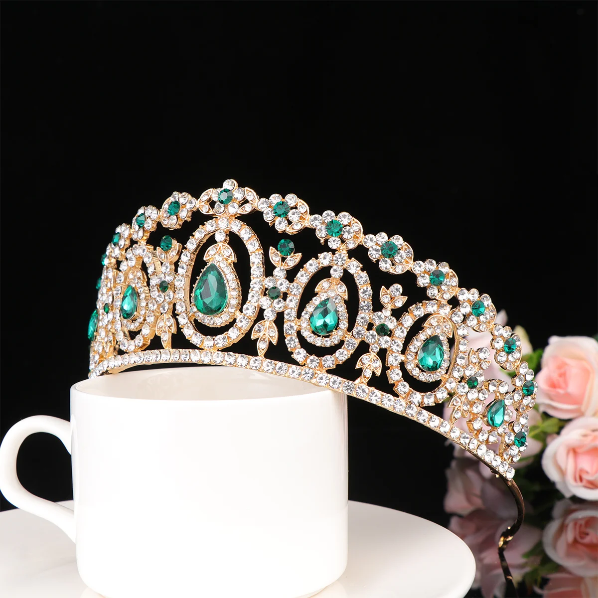 

Exquisite Design Headpiece Rhinestone Hair Hoop Lady Vrown Chic and Gorgeous Crown Eye-catching Headband Baroque Style