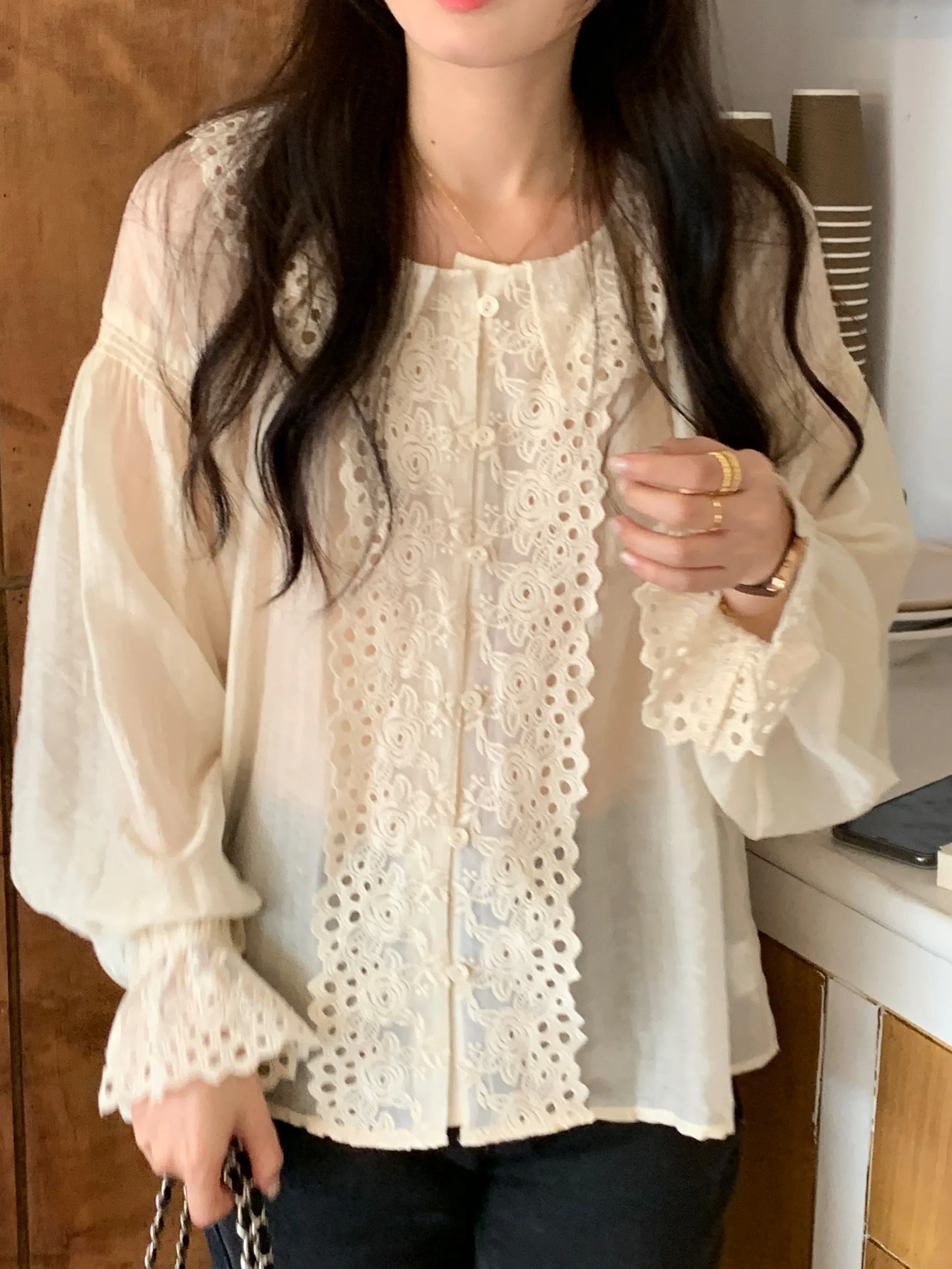 Sweet And Spicy Fairy Lace Embroidery Patchwork Women's Spring Summer Slimming Hollow out irt Korean Sle Loose Fit Blouse