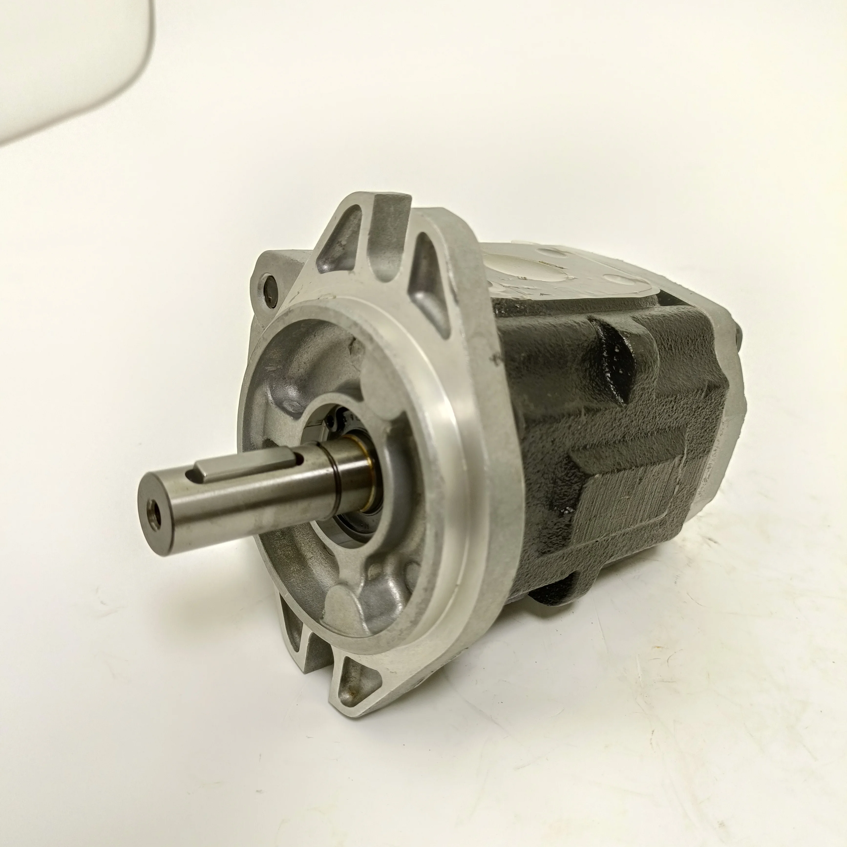 Bomba hidráulica Serie KFZ Bomba de engranajes KFZ4-14CPSB KFZ4-17CPSB KFZ4-19CPSB KFZ4-25-15-CH KFZ4-27-15AHN KFZ4-25-15CHN