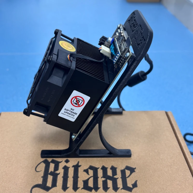 العلامة التجارية الجديدة جهاز تعدين البيتكوين Bitaxe Supra Hex 702 Solo Miner - BitaxeHex 702 ASIC 4.2TH/s BTC عمال المناجم للاستخدام المنزلي آلة تعدين البيتكوين