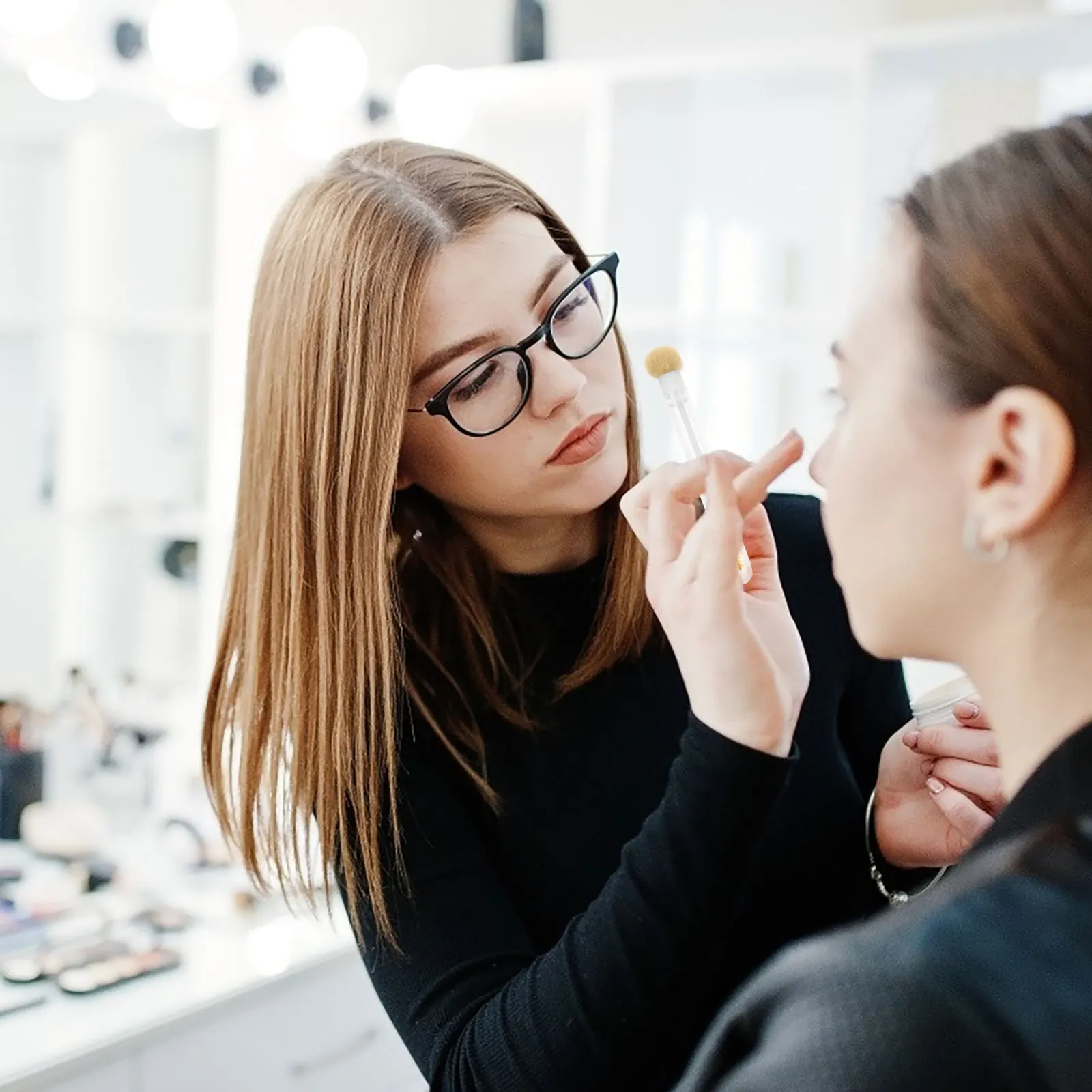 Aplicador de pestañas y cejas, cepillo para pestañas, varitas para rímel, herramienta de maquillaje versátil, diseño de tubo elegante, materiales resistentes múltiples, 5 uds.