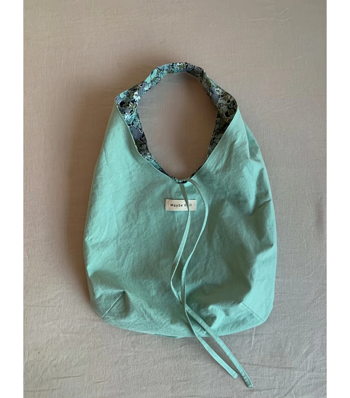 

Double Sided Hobo Soft Shoulder Bag Niche Design Shoulder Tote Commuting Bags