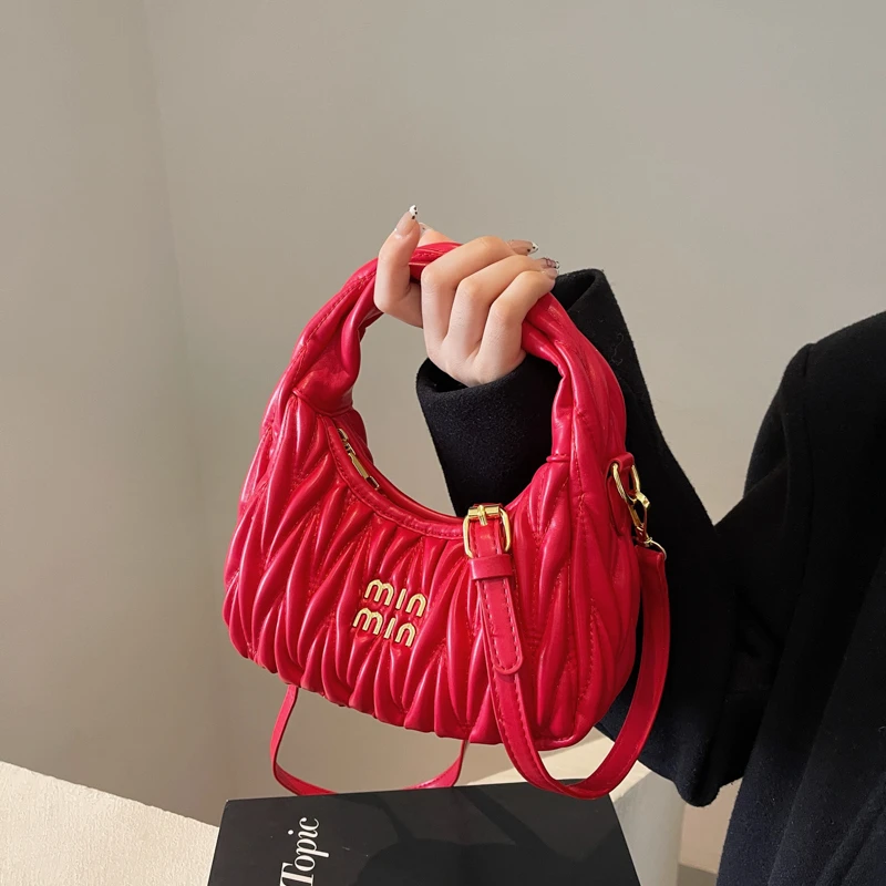 

Luxury High End Elegant Minimalist Niche Design Crossbody Bag for Ladies Daily Commute and Casual Wear