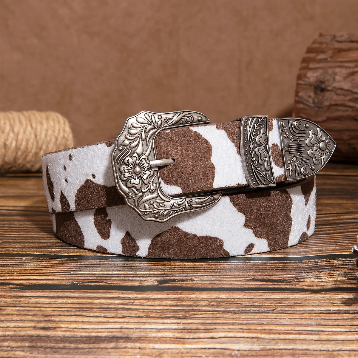 قطعة واحدة من حزام نسائي كاجوال بطبعة بقرة بنية اللون منقوش بإبزيم على شكل زهرة للجينز، حزام إكسسوار متعدد الاستخدامات. #1