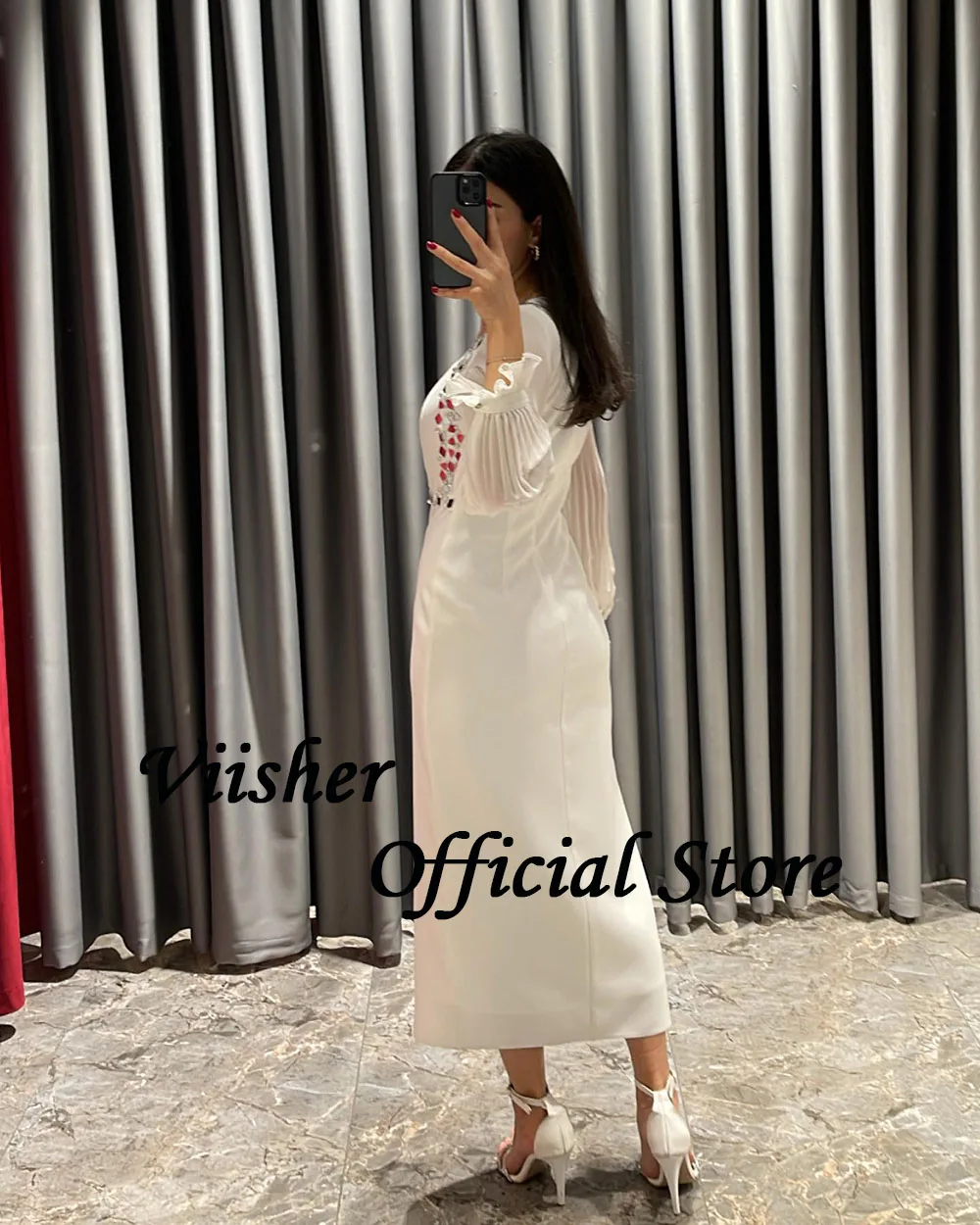 Visher weiße Meerjungfrau Abendkleider mit Pailletten Langarm V-Ausschnitt formelle Ballkleid Seite Schlitz Dubai Party kleider Outfits