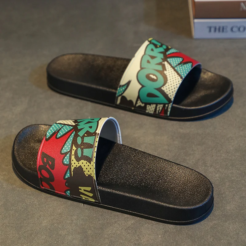 

Молодежные противоскользящие супер плоские слипоны из ЭВА, ленивые тапочки для дома, ванной комнаты, тихие носки с рисунком граффити, модные сандалии нового дизайна