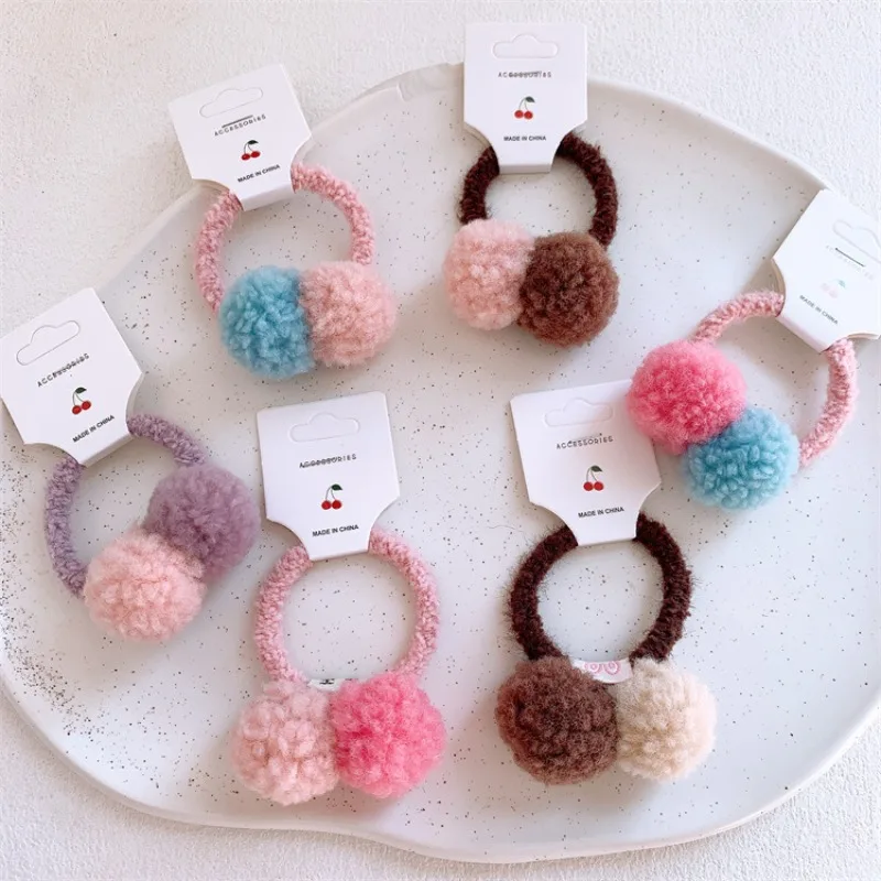 

Резинки для волос с помпонами контрастных цветов для маленьких девочек, мягкие эластичные, не повреждающие волосы, нескользящие, для повседневного использования